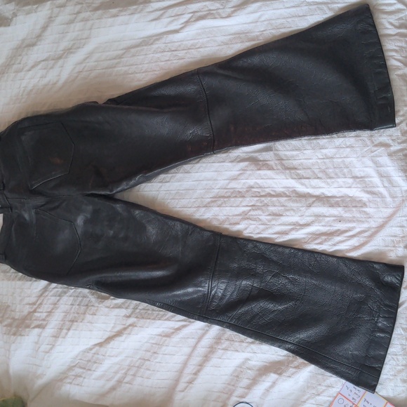 Le château leather pants - Picture 5 of 5